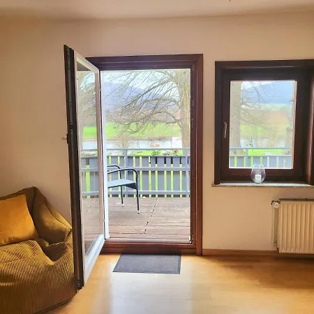 Gaestehaus Am Weser-radweg Apartment