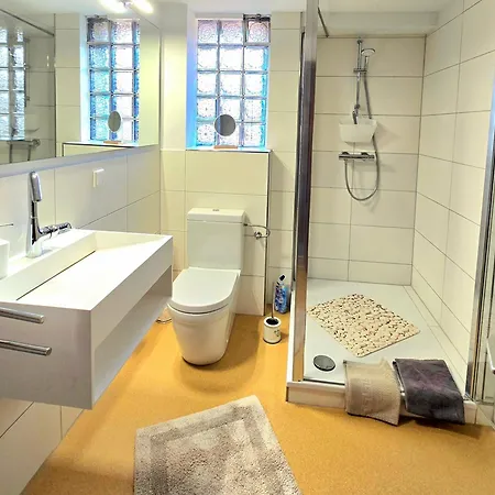 Apartment Gaestehaus Am Weser-radweg *